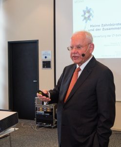 Prof. Dr. Hartmut Pohl